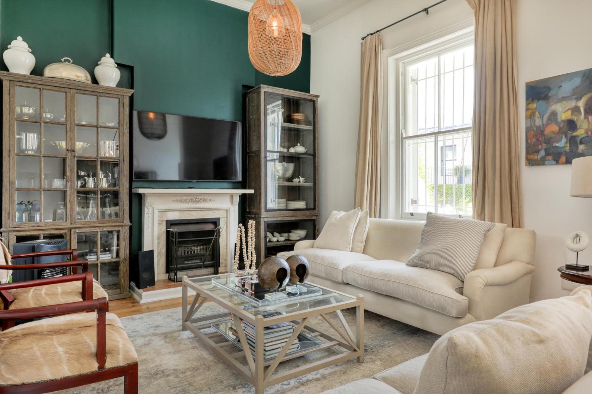 Backup-Powered Victorian House At Greenpoint Park Kaapstad Buitenkant foto